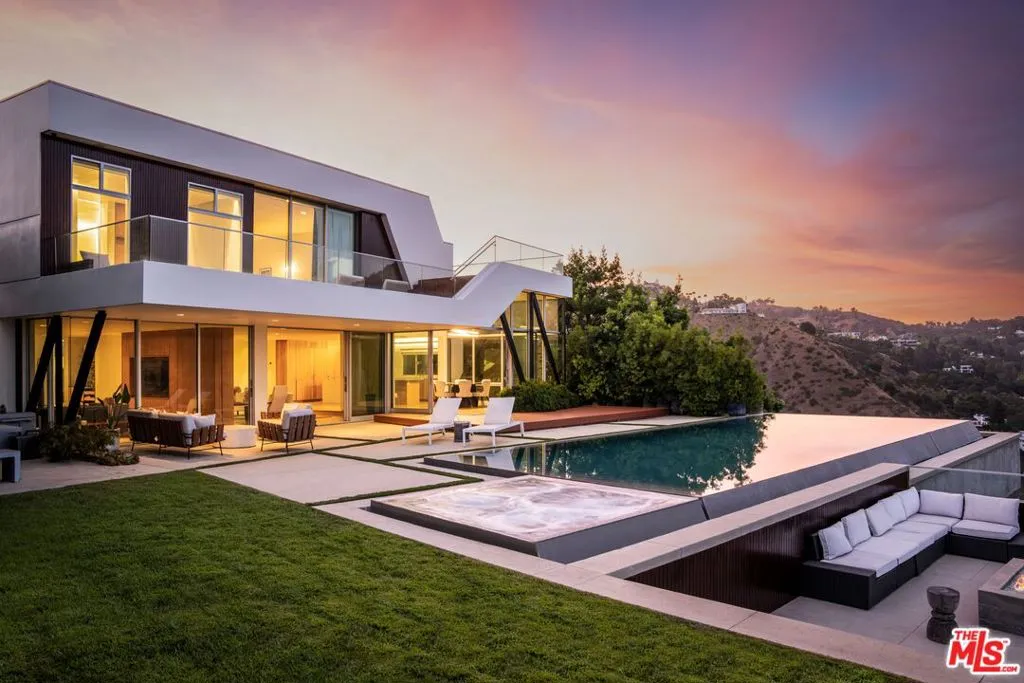 2008 Hercules Drive, Los Angeles, California 90046 home-pic-32